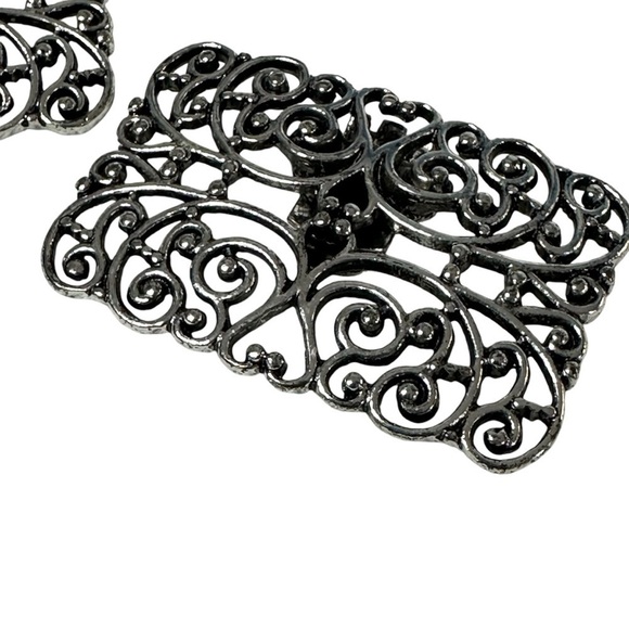 Brighton Silver Swirl Decorative Shoe Clips - Picture 2 of 3
